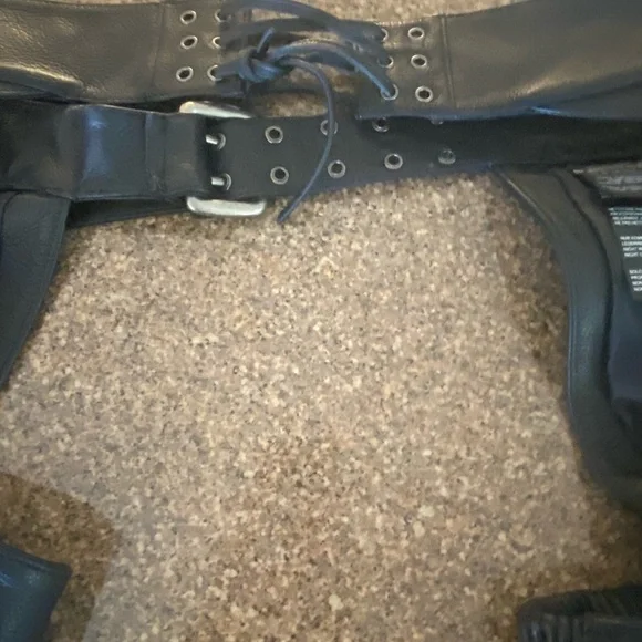 Authentic Harley Davidson Men’s Ultra Deluxe Chaps Large NWOT​​​​​​​​​​ - Picture 3 of 6